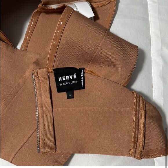 Herve Bandage Crossover Top Size Small - Picture 6 of 6